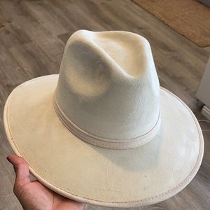 White Fedora farmers hat suede made in Mexico New!